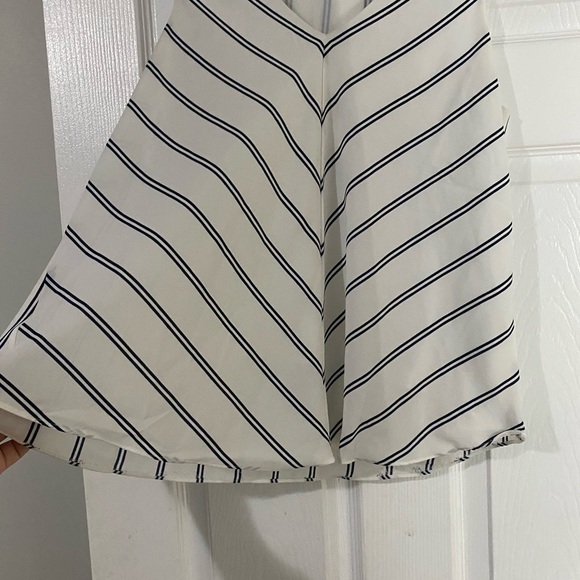 Emma and Olivia top - Picture 2 of 4